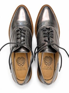 Vince Camuto Metallic Silver Gunmetal Oxford Shoes Size 7
